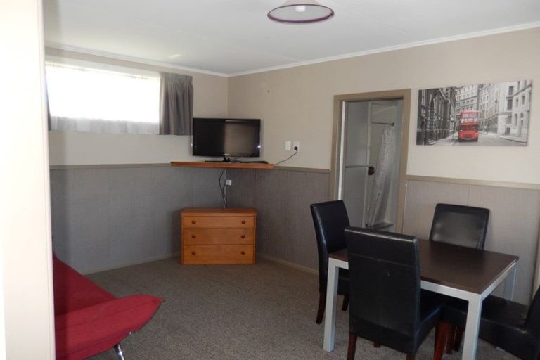 Photo of property in 4/119 Junction Road, Highlands Park, New Plymouth, 4312