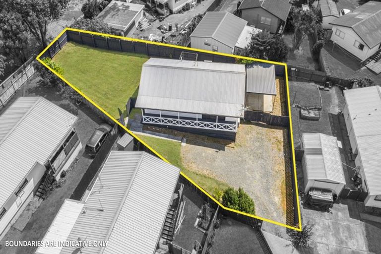 Photo of property in 4 Inca Place, Red Hill, Papakura, 2110
