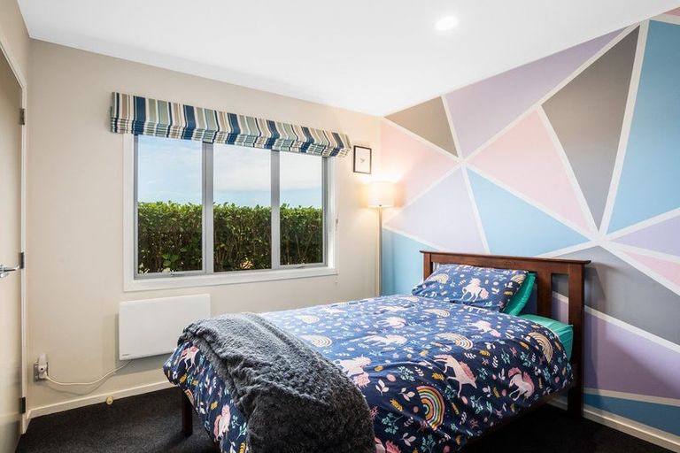 Photo of property in 11 Nelson Avenue, Aotea, Porirua, 5024