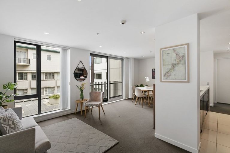 Photo of property in Republic2, 5n/10 Lorne Street, Te Aro, Wellington, 6011