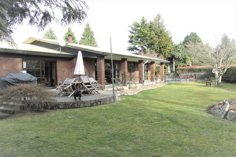 Photo of property in 12 Perambulator Lane, Kimbell, Fairlie, 7987