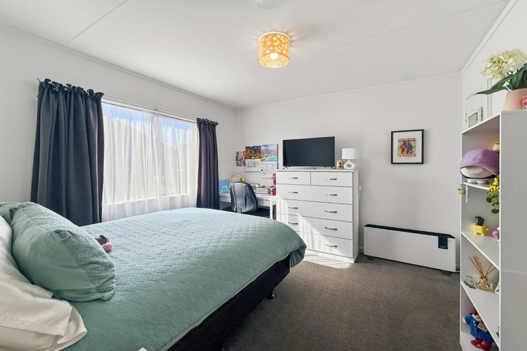 Photo of property in 18 Solomon Street, Brookfield, Tauranga, 3110
