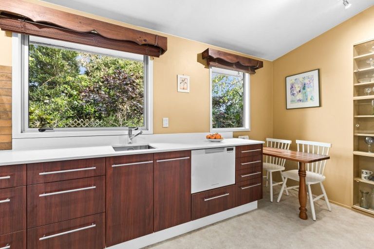 Photo of property in 12b Saint Hill Lane, Havelock North, 4130