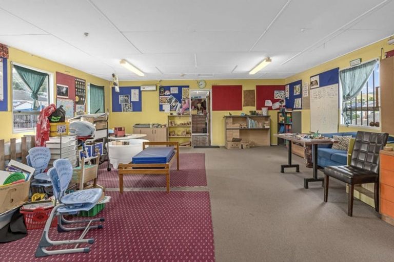 Photo of property in 79 Westmeath Street, Waitangirua, Porirua, 5024