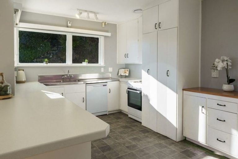 Photo of property in 37 Joll Road, Havelock North, 4130