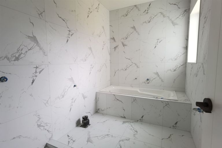 Photo of property in 20 Maxwell Road, Pukekohe, 2120