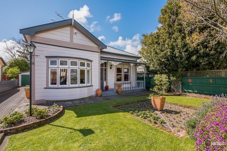 Photo of property in 65 Bristol Square, Hutt Central, Lower Hutt, 5010
