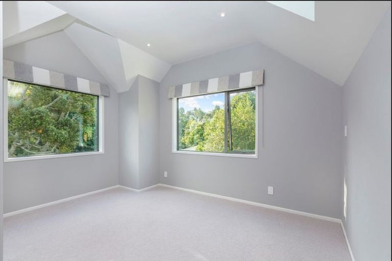 Photo of property in 80 Palmerston Road, Birkenhead, Auckland, 0626