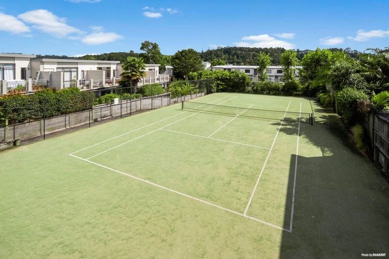 Photo of property in The Grange, 20/92 Bush Road, Albany, Auckland, 0632
