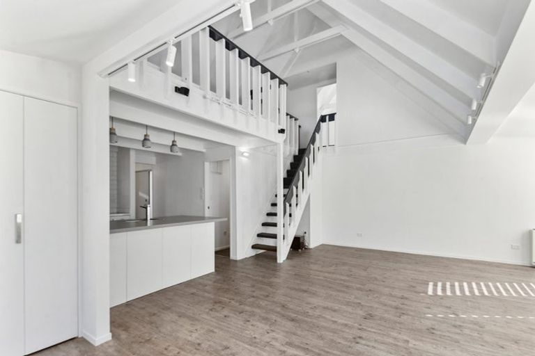 Photo of property in 161 Karewa Parade, Papamoa Beach, Papamoa, 3118