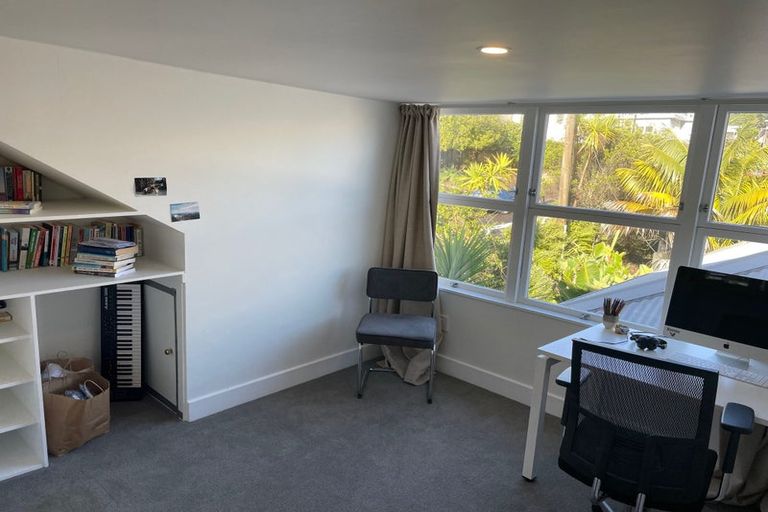 Photo of property in 18 Dedwood Terrace, Saint Marys Bay, Auckland, 1011