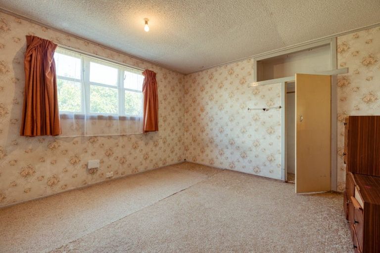 Photo of property in 31 Karaka Street, Helensville, 0800