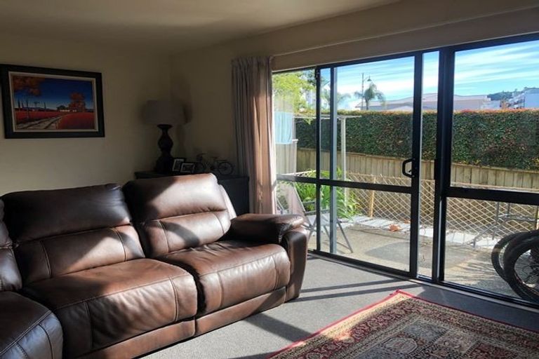 Photo of property in 1/548 Albany Highway, Albany, Auckland, 0632