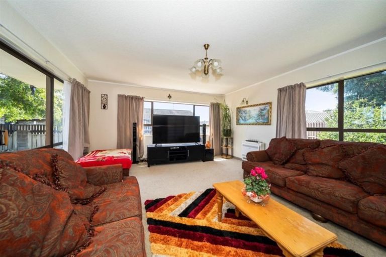 Photo of property in 162 Heta Road, Highlands Park, New Plymouth, 4312