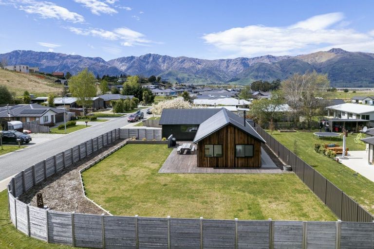 Photo of property in 6 Woodpecker Street, Lake Hawea, Wanaka, 9382