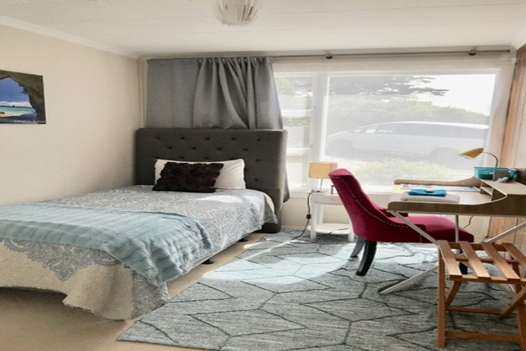 Photo of property in 16 Ward Parade, Bluff, 9814