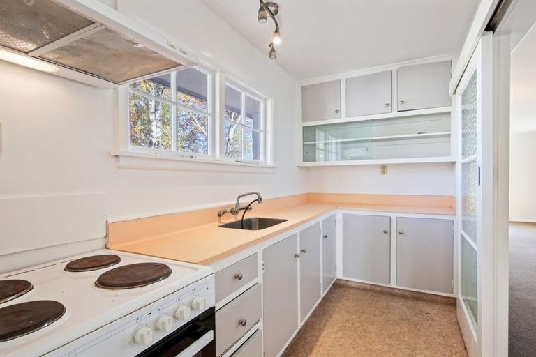 Photo of property in 2/170 Waimairi Road, Ilam, Christchurch, 8041