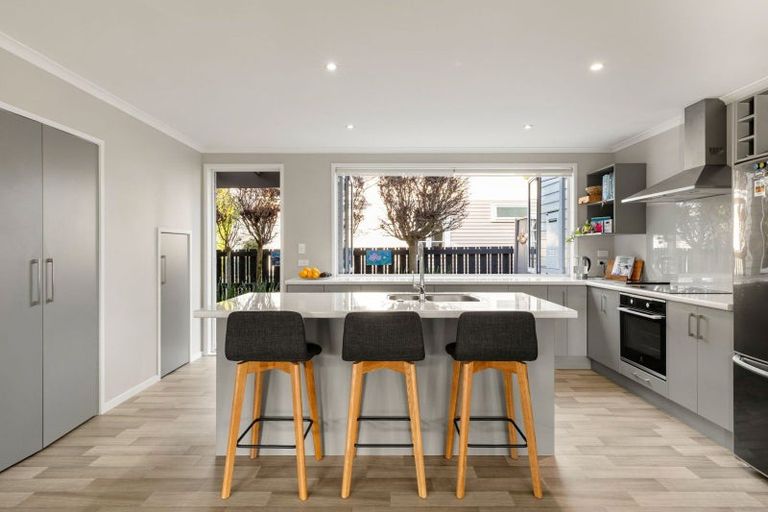 Photo of property in 49 Clare Street, Cambridge, 3434