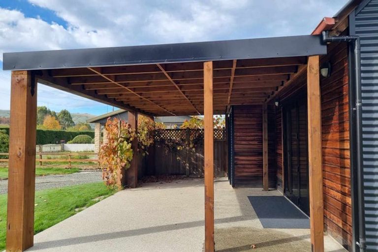 Photo of property in 44 Wylam Street, Waikaia, 9778