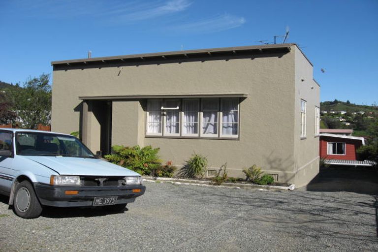 Photo of property in 128 Waimea Road, Nelson South, Nelson, 7010