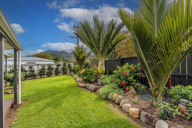 Photo of property in 3 Ocean Beach Road, Tairua, 3508