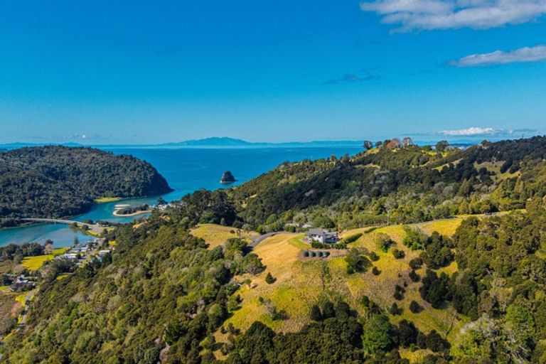 Photo of property in 83 Jervis Road, Waiwera, Orewa, 0994