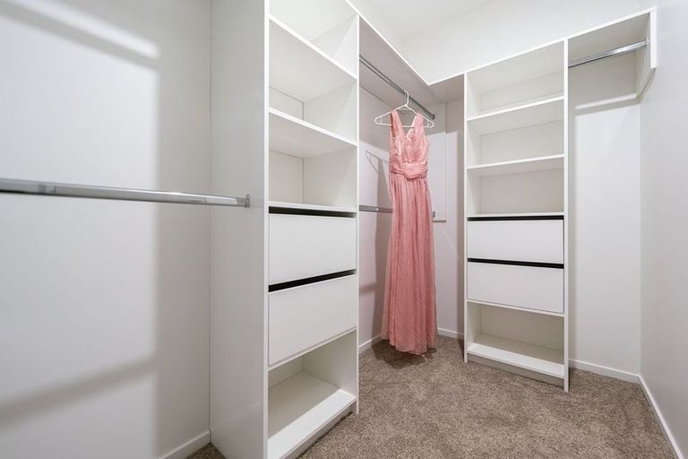 Photo of property in 14b York Road, Papatoetoe, Auckland, 2104