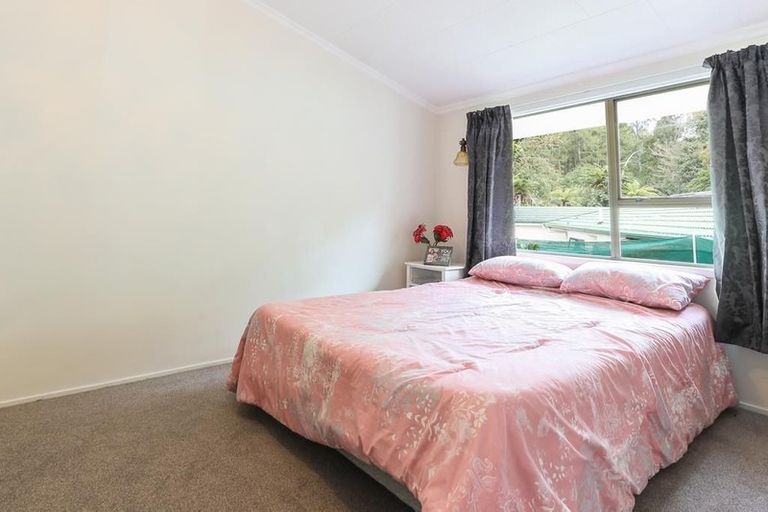 Photo of property in 2 Selwyn Road, Lynmore, Rotorua, 3010