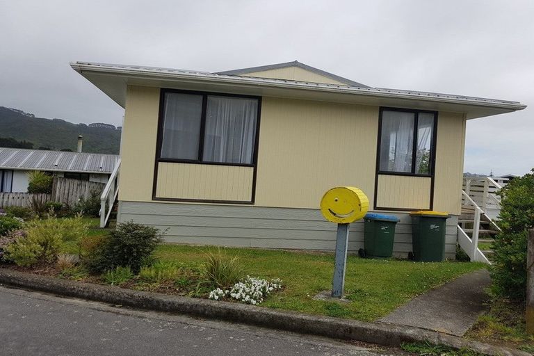Photo of property in 20c Awatea Street, Ranui, Porirua, 5024