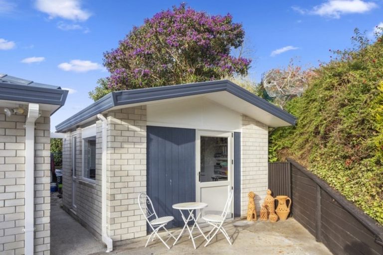 Photo of property in 191a Omokoroa Road, Omokoroa, 3114