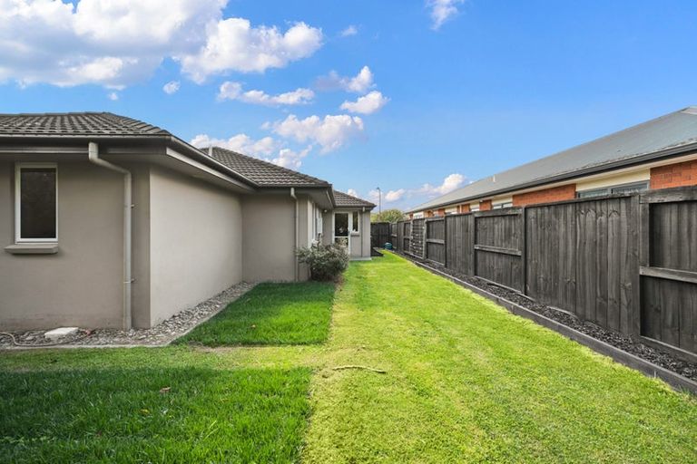 Photo of property in 20 Malbec Place, Rototuna, Hamilton, 3210