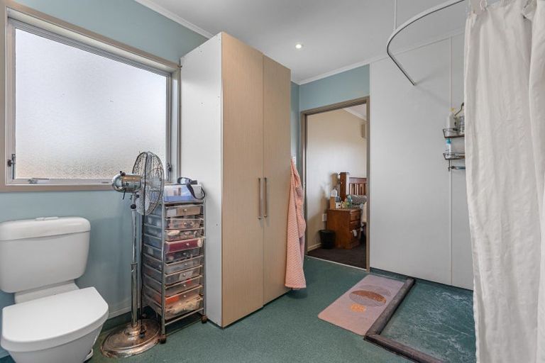 Photo of property in 12 Mountbatten Place, Te Puke, 3119