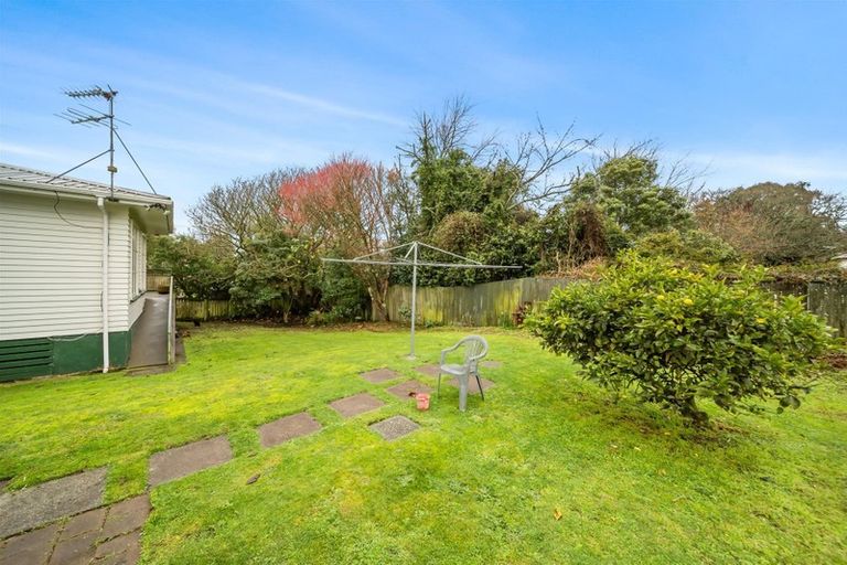 Photo of property in 16 Kegworth Street, Eltham, 4322