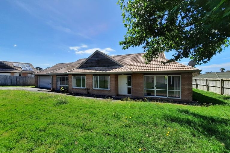 Photo of property in 9 Shenton Place, Burswood, Auckland, 2013