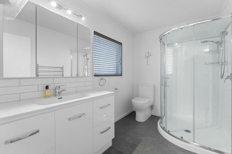Photo of property in 21 Stanley Street, Wharewaka, Taupo, 3330