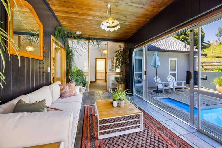 Photo of property in 58 Atkinson Road, Hurworth, New Plymouth, 4371