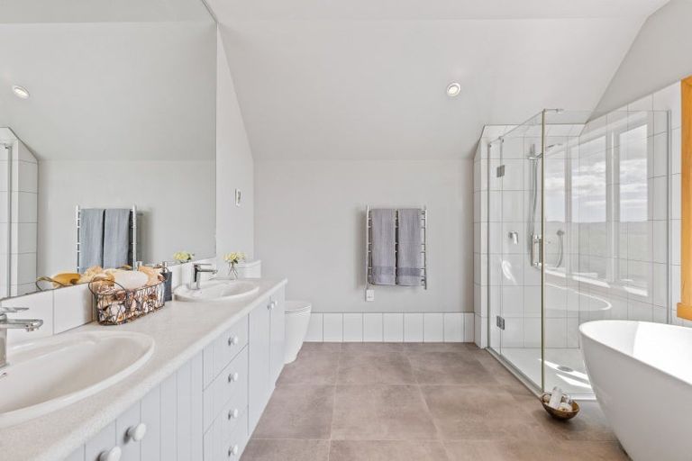 Photo of property in 182 Koromatua Road, Temple View, Hamilton, 3290