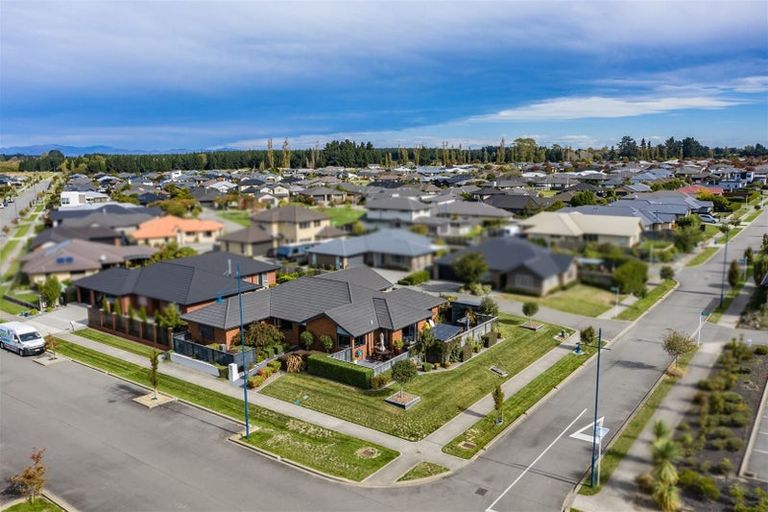 Photo of property in 43 Pegasus Main Street, Pegasus, 7612