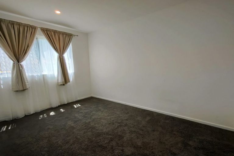 Photo of property in 1/7 Cebalo Place, Mount Wellington, Auckland, 1060