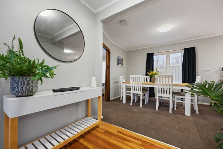 Photo of property in 19 Morrison Crescent, Glenview, Hamilton, 3206