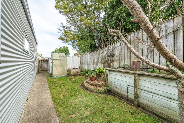 Photo of property in 32b Kings Avenue, Gonville, Whanganui, 4501