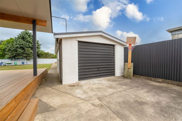 Photo of property in 39 Maude Street, Waimate, 7924