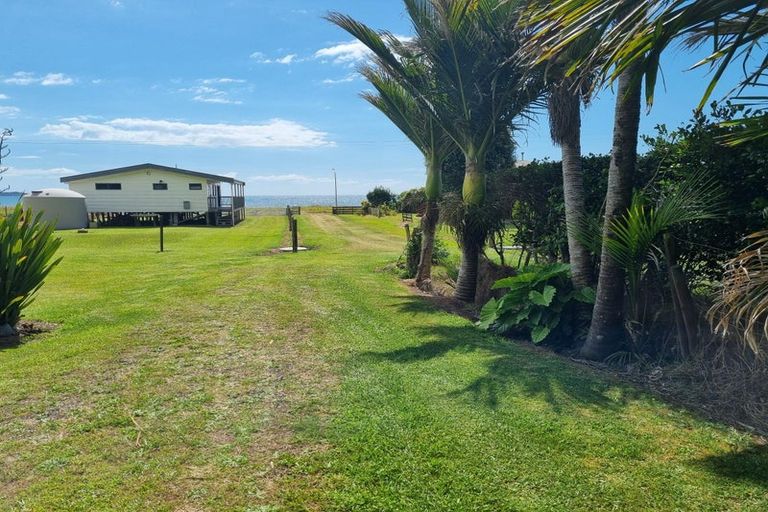Photo of property in 10734 State Highway 35, Waihau Bay, Te Kaha, 3199