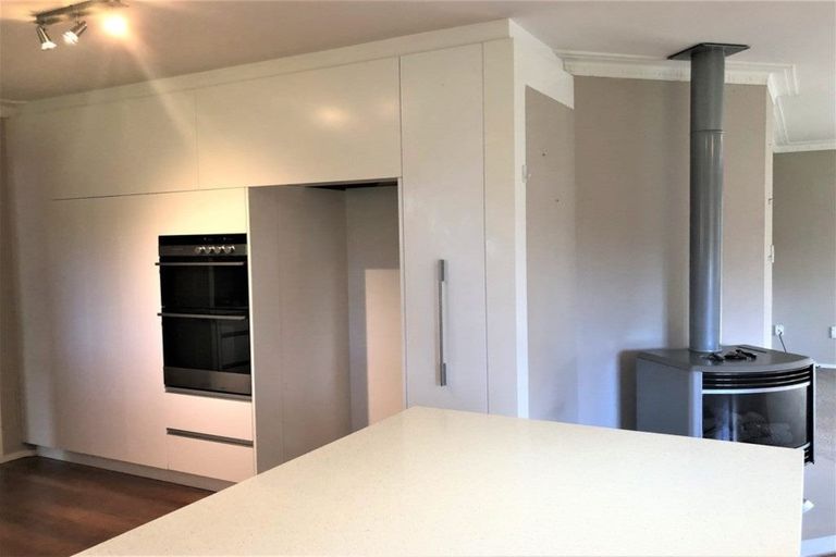 Photo of property in 67 Riverhead Road, Kumeu, 0810