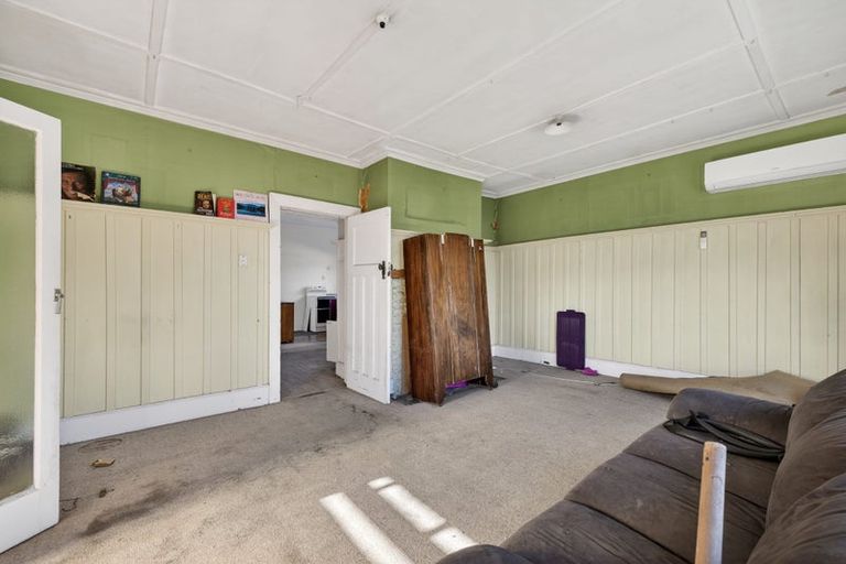 Photo of property in 186 Wainoni Road, Avondale, Christchurch, 8061