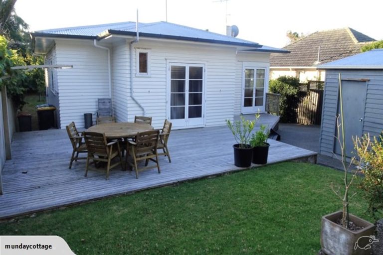 Photo of property in 272 Sandringham Road, Sandringham, Auckland, 1025