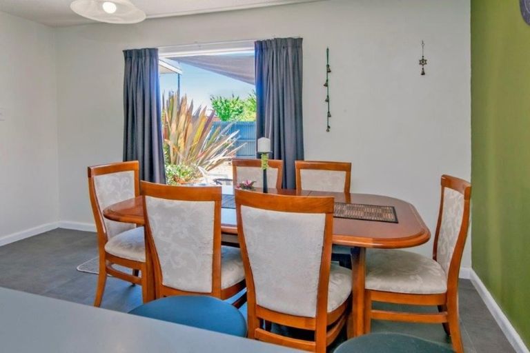 Photo of property in 6 King Street, Doyleston, 7682