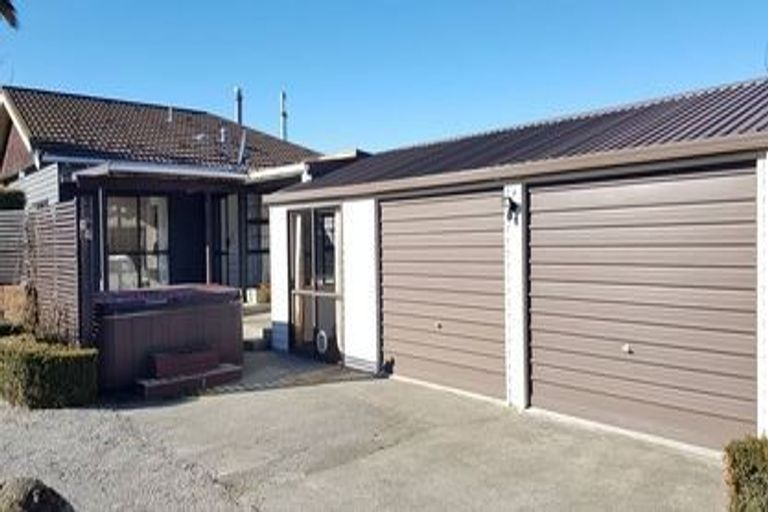 Photo of property in 18 Taylor Street, Geraldine, 7930