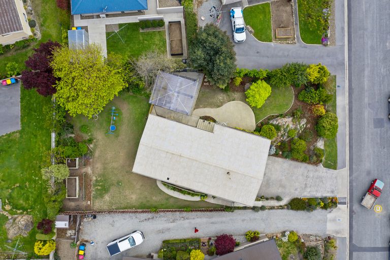 Photo of property in 2 Kamaka Crescent, Bridge Hill, Alexandra, 9320