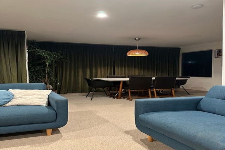 Photo of property in 19 Taitua Drive, Te Atatu South, Auckland, 0610